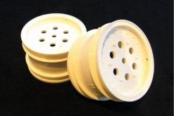 0555068 | Tamiya Hotshot 2.2" White Rear Rims 2Pcs