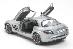 24317 | Tamiya 1/24 Mercedes-Benz SLR McLaren 722 Edition Plastic Model Kit -Tamila Model Shop TAM 24317 03 1200x800 1