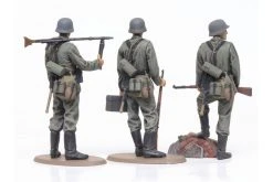 32602 | Tamiya 1/48 Military Miniature Series WWII German Infantry Scaled Plastic Model Kit -Tamila Model Shop TAM 32602 03 1200x800 1