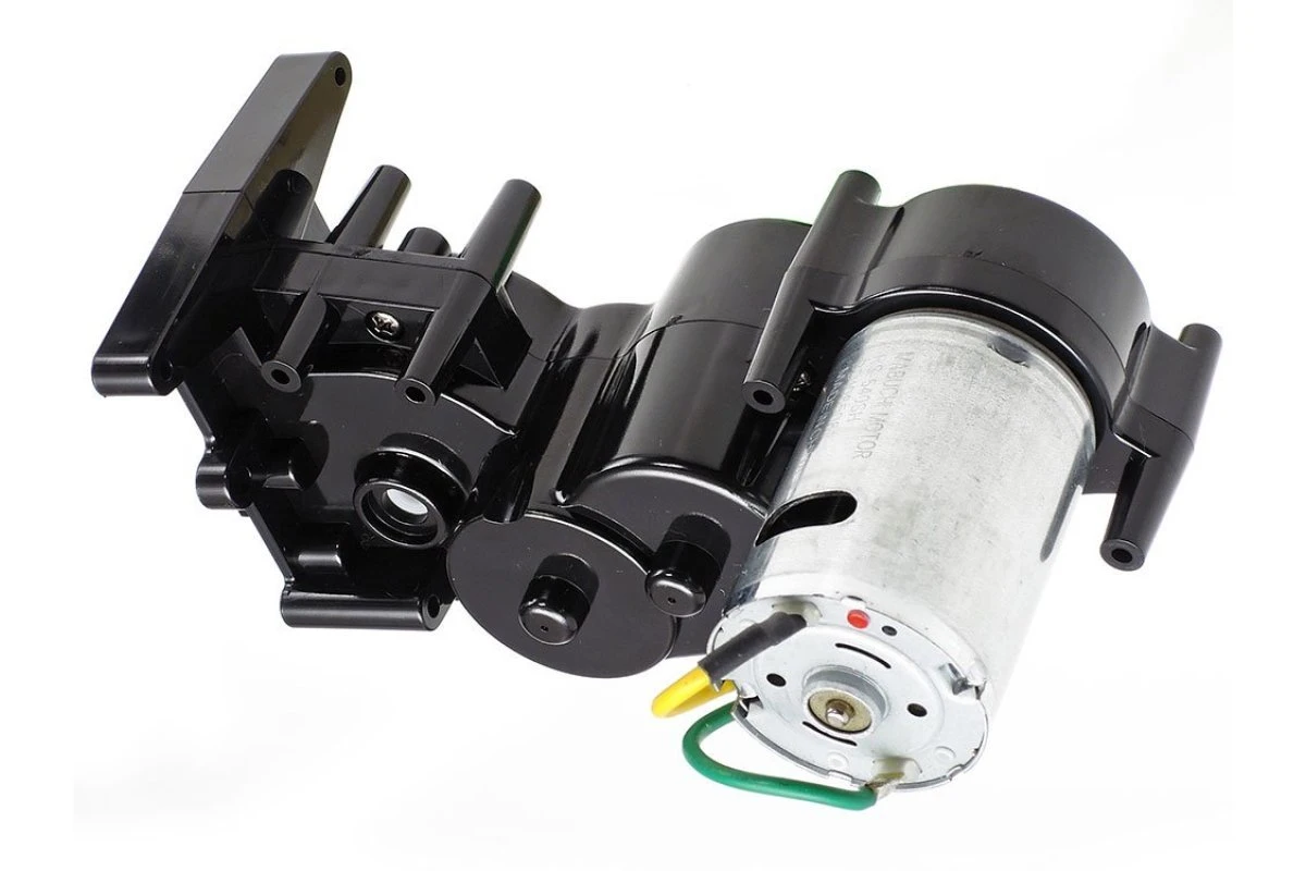 58666 | Tamiya 1/10 WR-02CB Comical Hornet 2WD Electric Off Road RC Buggy Kit 15 58666 | Tamiya 1/10 WR-02CB Comical Hornet 2WD Electric Off Road RC Buggy Kit - Image 13