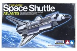 60402 | Tamiya 1/100 Space Shuttle Atlantis Scaled Plastic Model Kit
