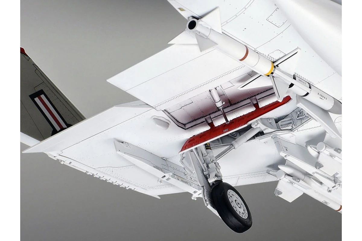 61121 | Tamiya 1/48 McDonnell Douglas F-4B Phantom II Fighter Jet Scaled Plastic Model Kit 16 61121 | Tamiya 1/48 McDonnell Douglas F-4B Phantom II Fighter Jet Scaled Plastic Model Kit - Image 14